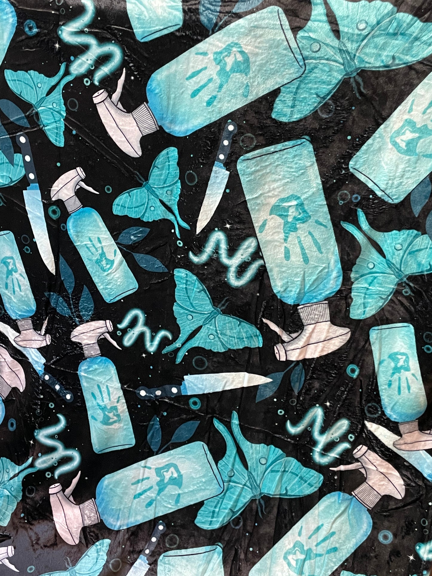 Luminal True Crime Blanket